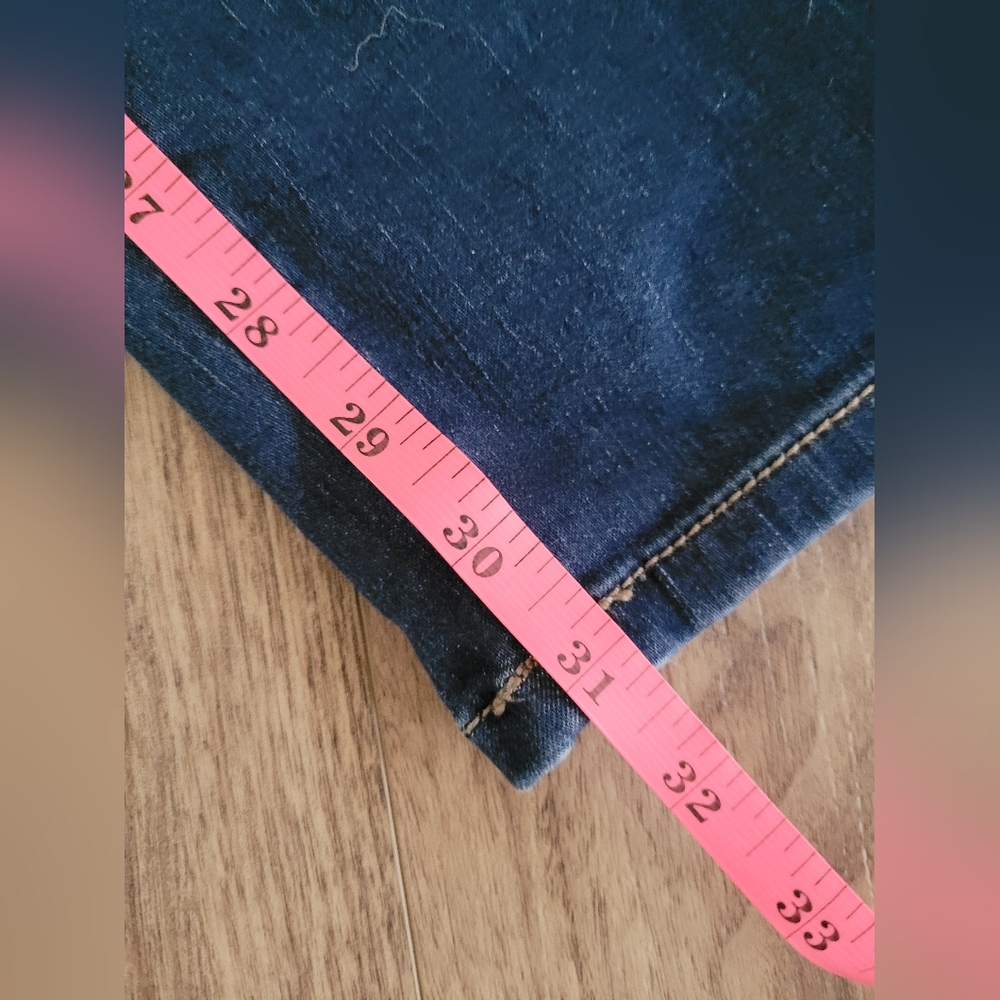 William Rast Jeans - Picture 9 of 10
